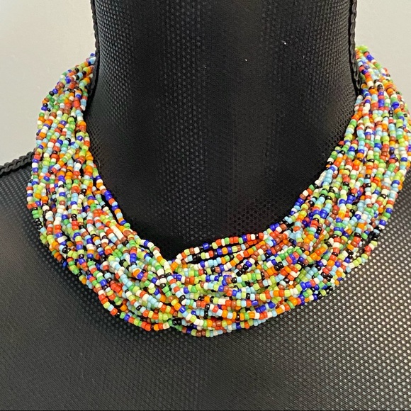 Multi-colored Beaded Choker 17.5' Long - Picture 3 of 5